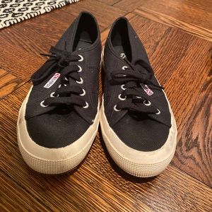 Black Sneakers Superga